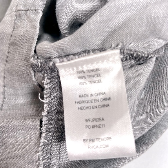 RVCA Grey Romper Cut Out Back Size Large - Picture 5 of 7